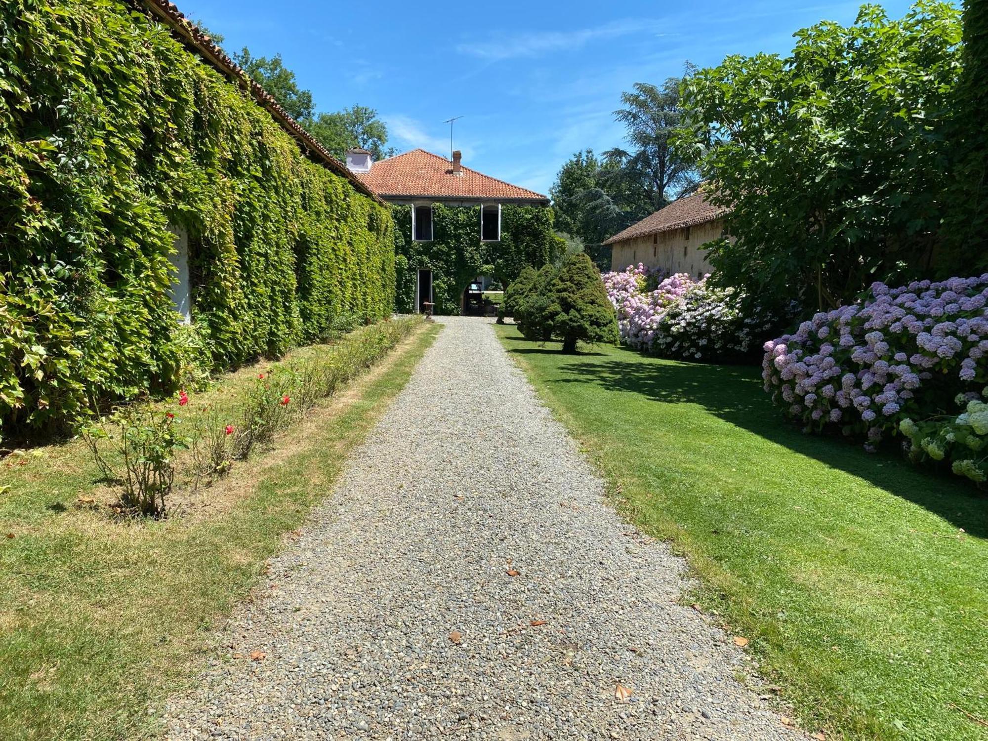 La Seigneurie De Tillac Bagian luar foto