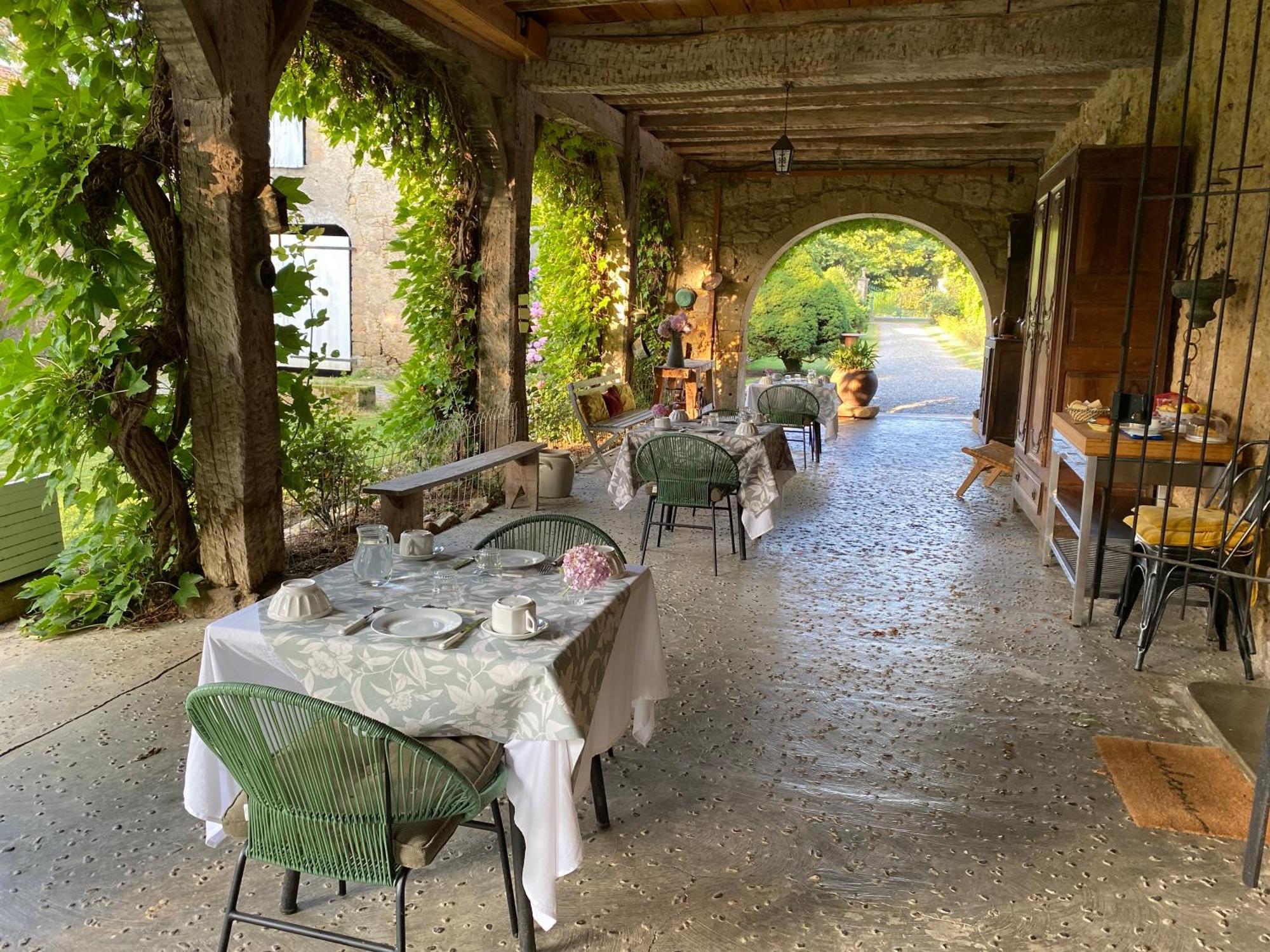 La Seigneurie De Tillac Bagian luar foto